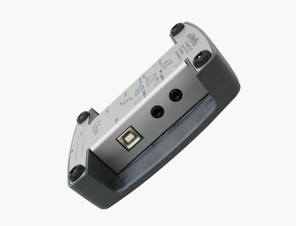 AVANT AIR Screening Audiometer right side